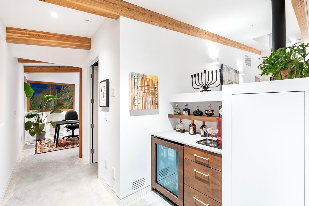 listing image 1105334262902135350