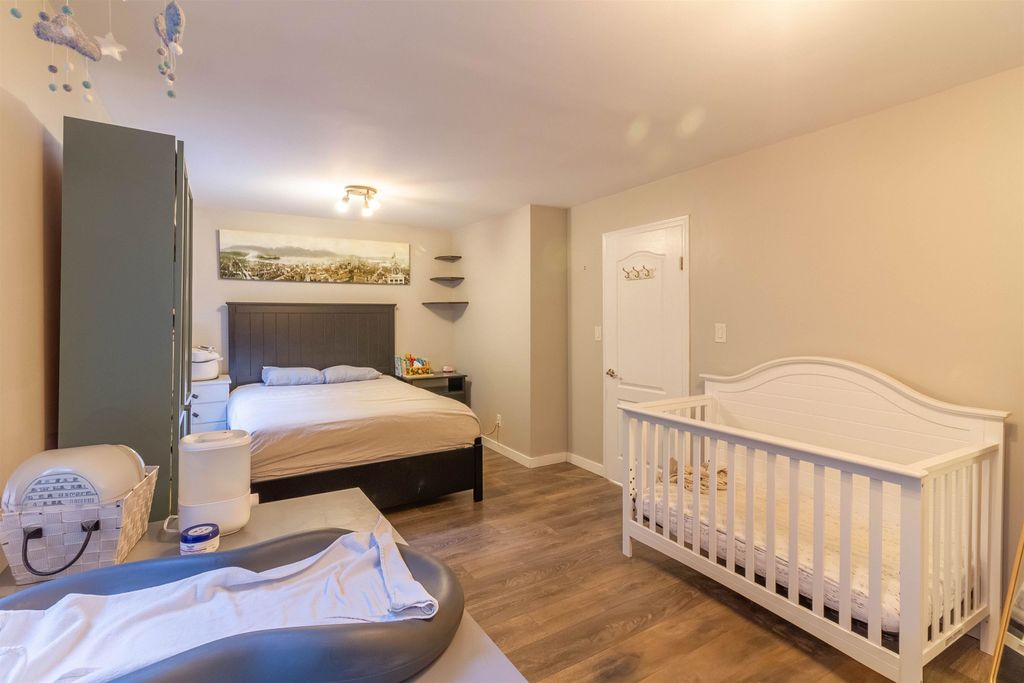 listing image 1107619144273445190