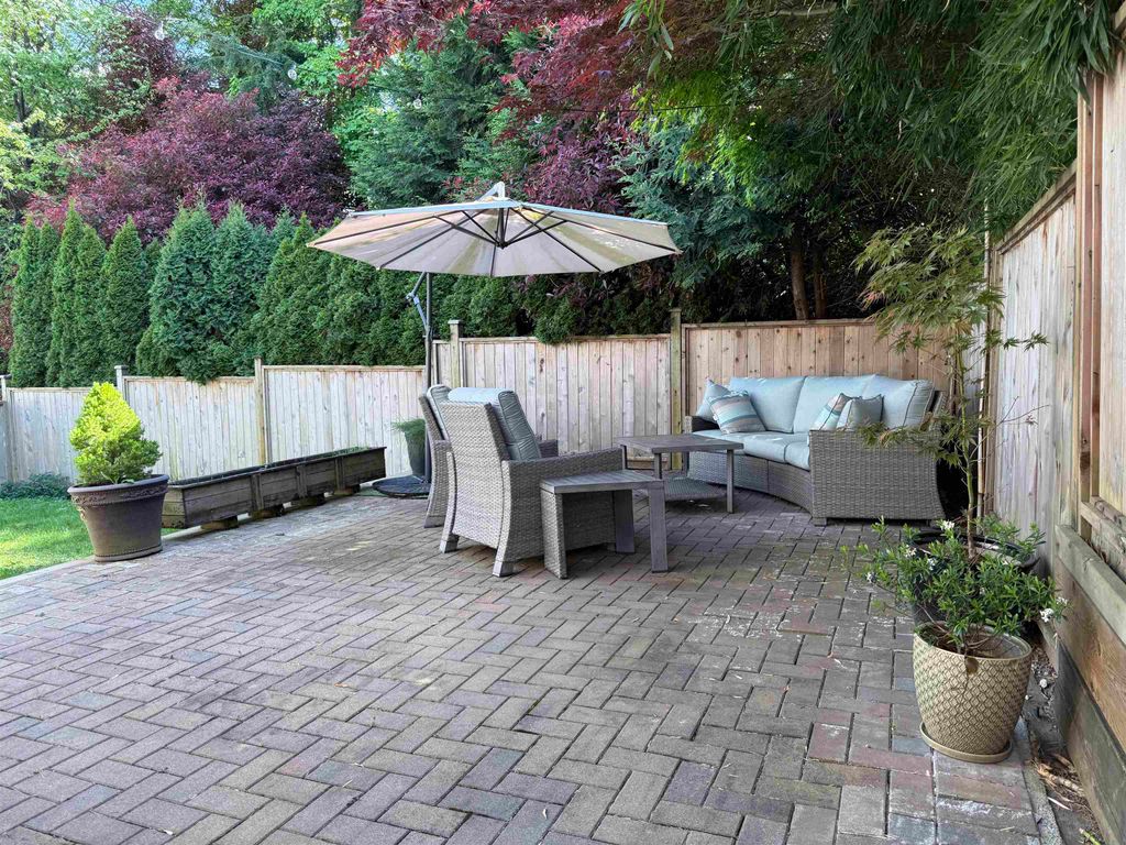 listing image 1100659551798580153