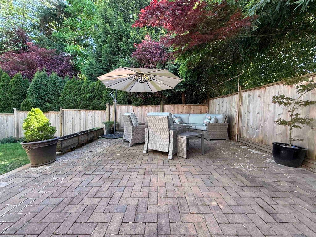 listing image 1100219129178508894