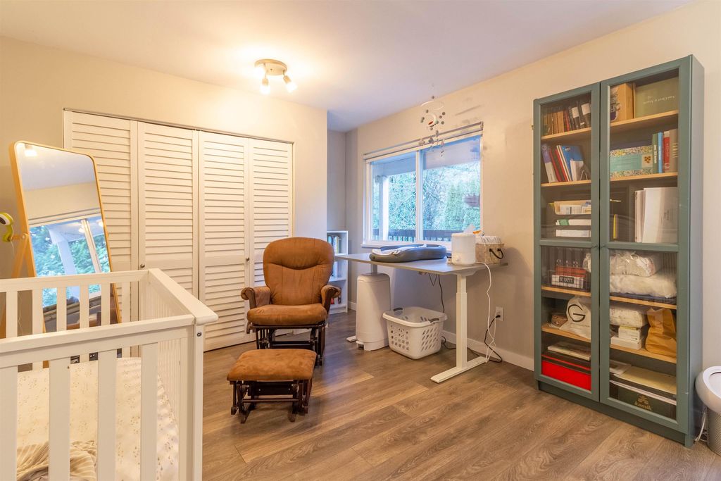 listing image 1107974055066362542