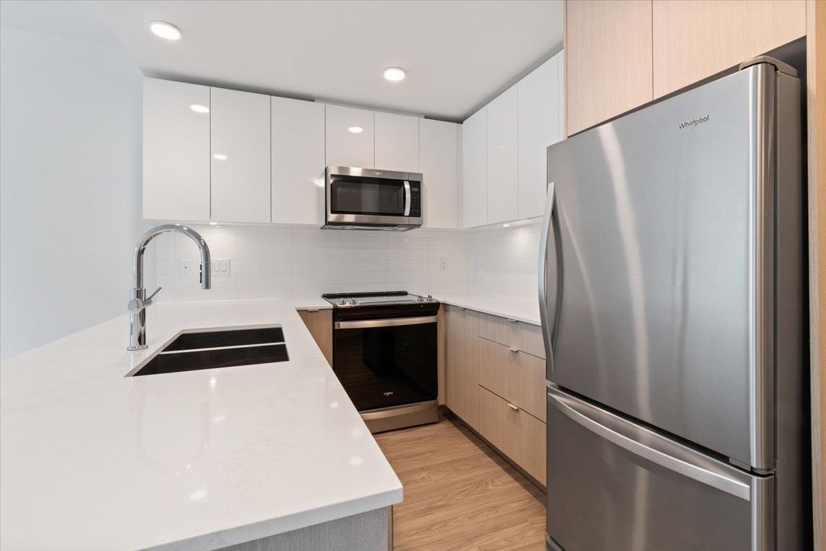 2236 Welcher Avenue 306