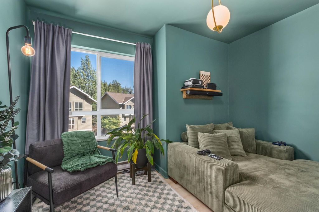 listing image 1103686162652648663