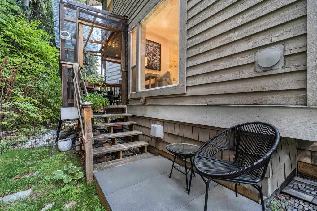 listing image 1102000912568292220
