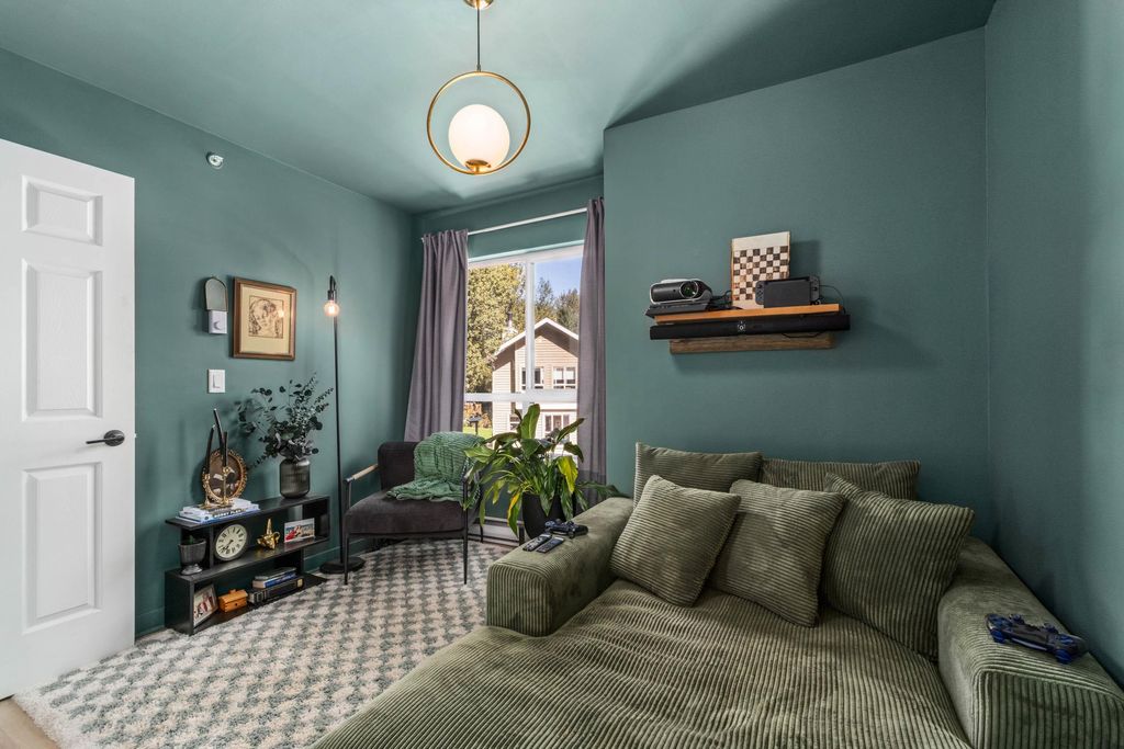 listing image 1104309868920230804