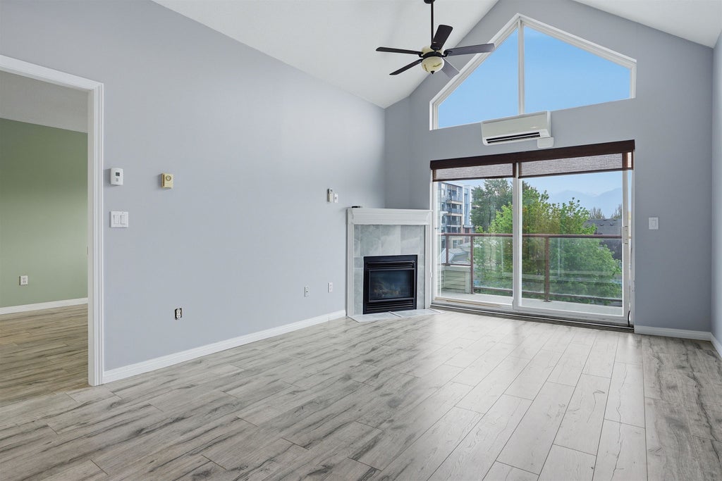 Photo of 45520 Knight Road #413, Chilliwack, BC V2R 3Z2 (MLS # R3114639)