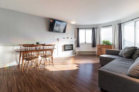 22222 119 Avenue 105 Maple Ridge BC V2X 2Y9