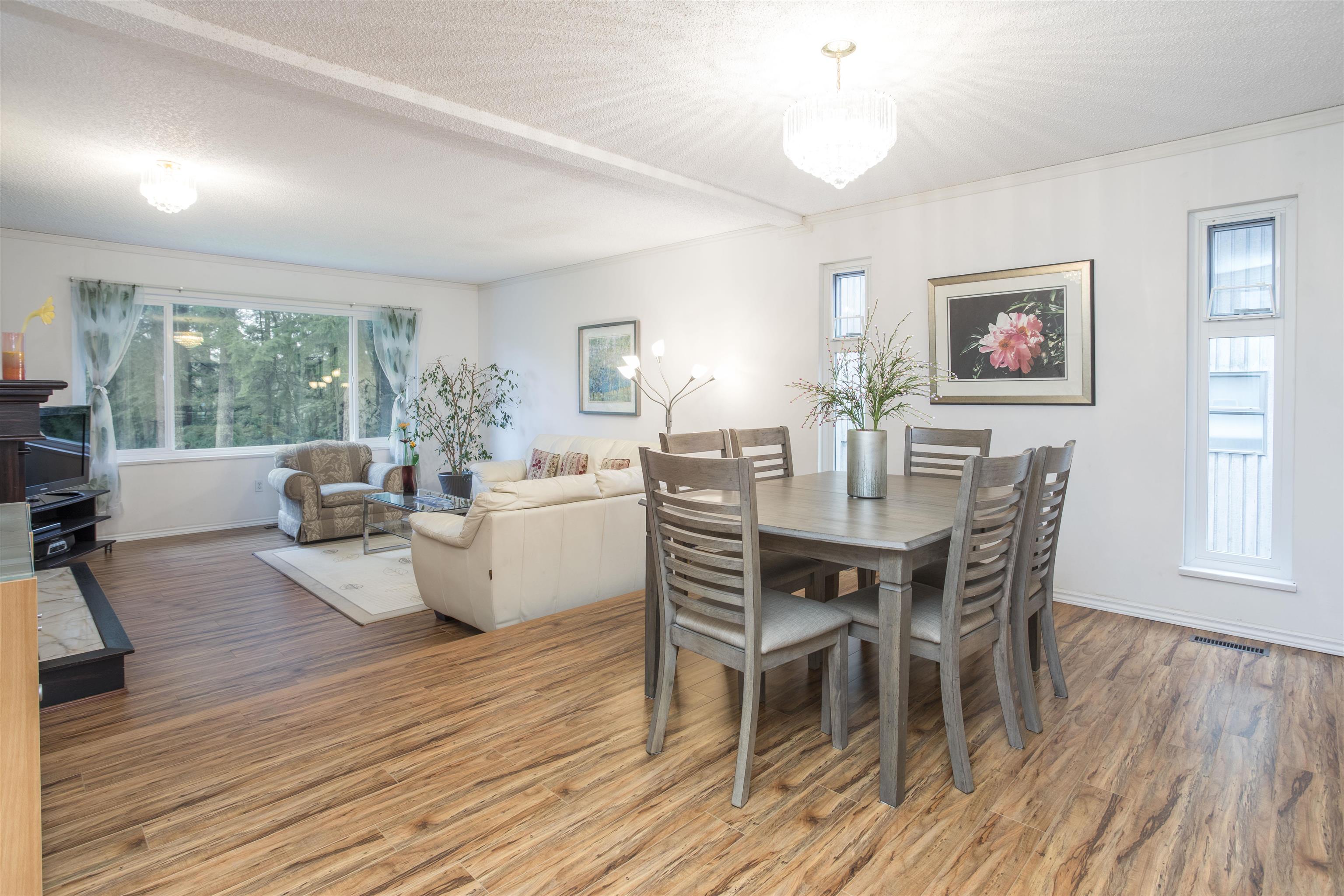 842 Lighthouse Court