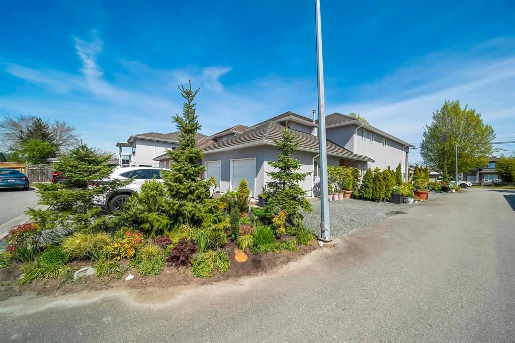 listing image 1109533122055380278