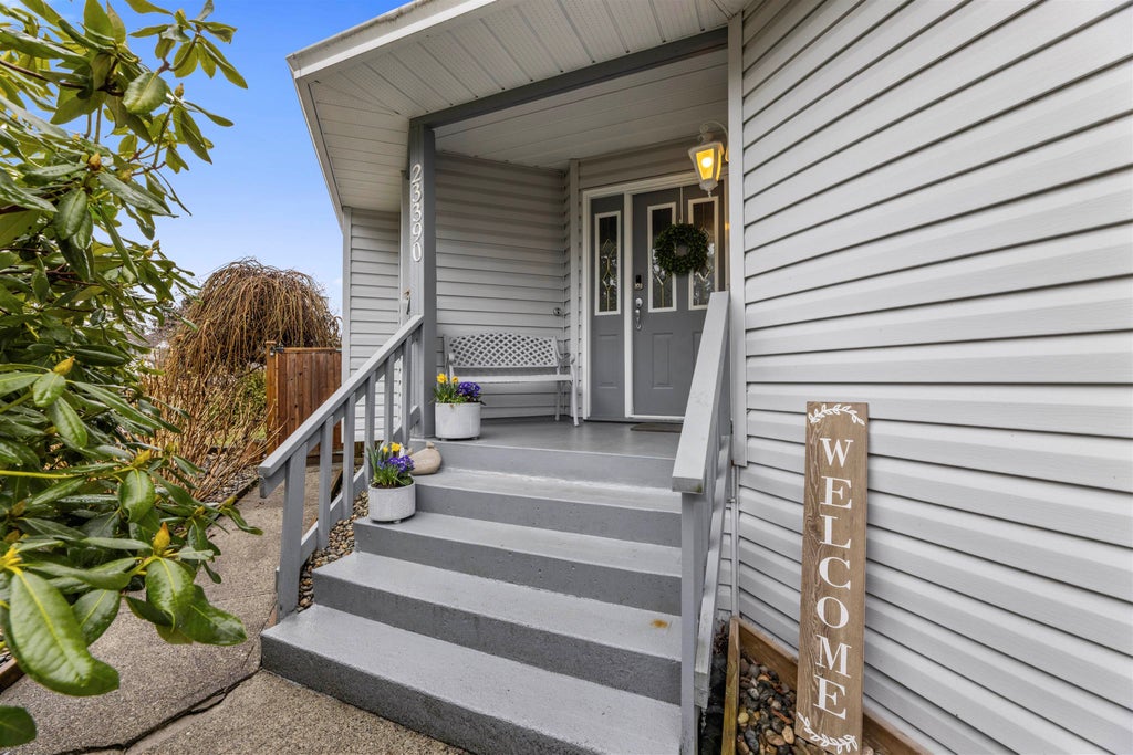 Photo of 23390 123 Avenue, Maple Ridge, BC V2X 0P7 (MLS # R3155216)