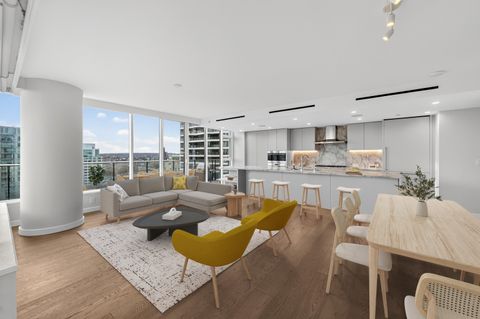 1335 Howe Street 2403 Vancouver BC V6Z 0H1