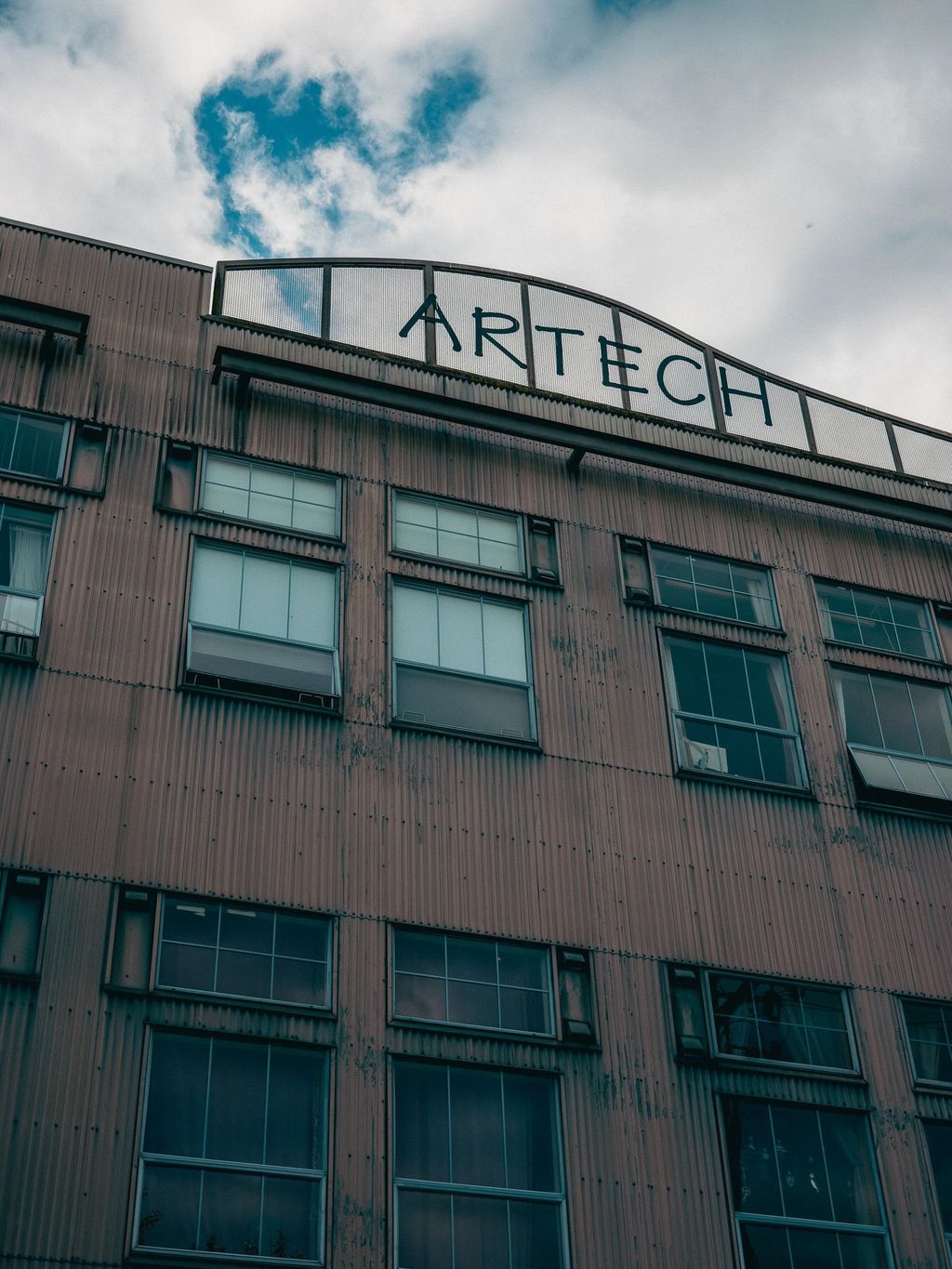 listing image 1106545131387832477