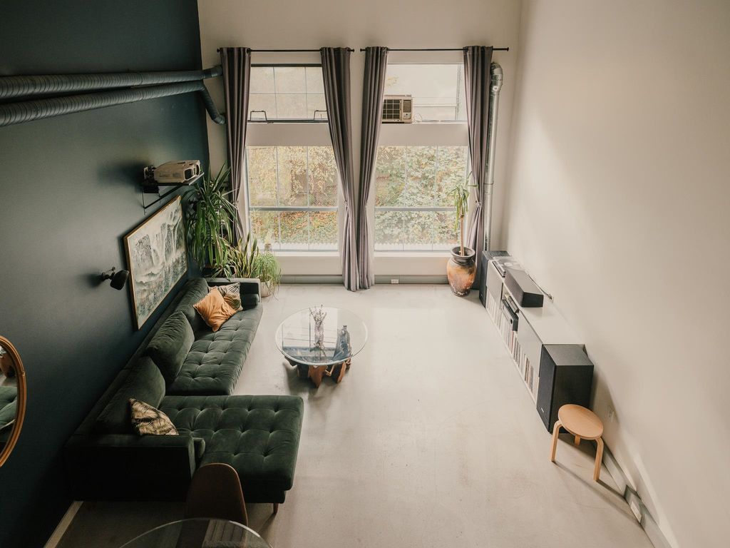 listing image 1108386982707113887