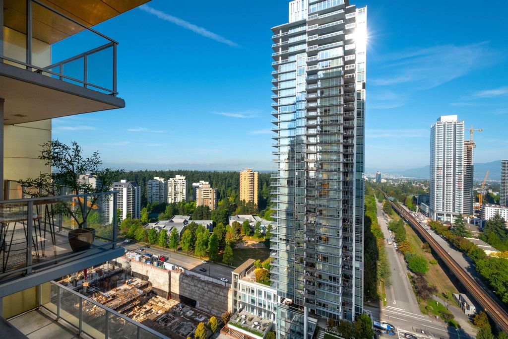 listing image 1108777400315556101