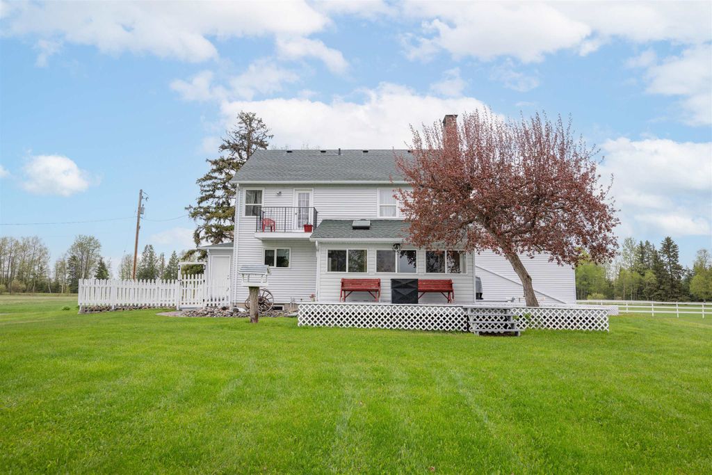 listing image 1104104459333118237