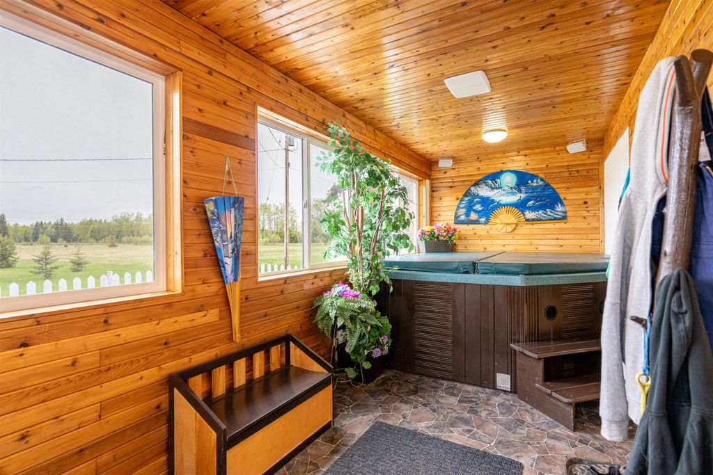 listing image 1106801139792091198