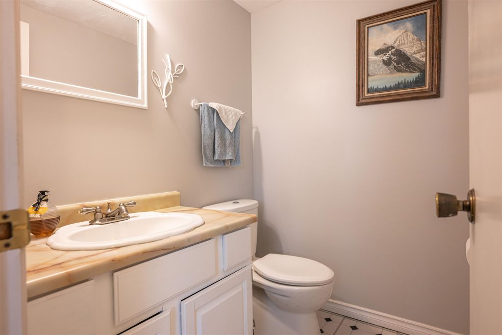 listing image 1102831693013036365