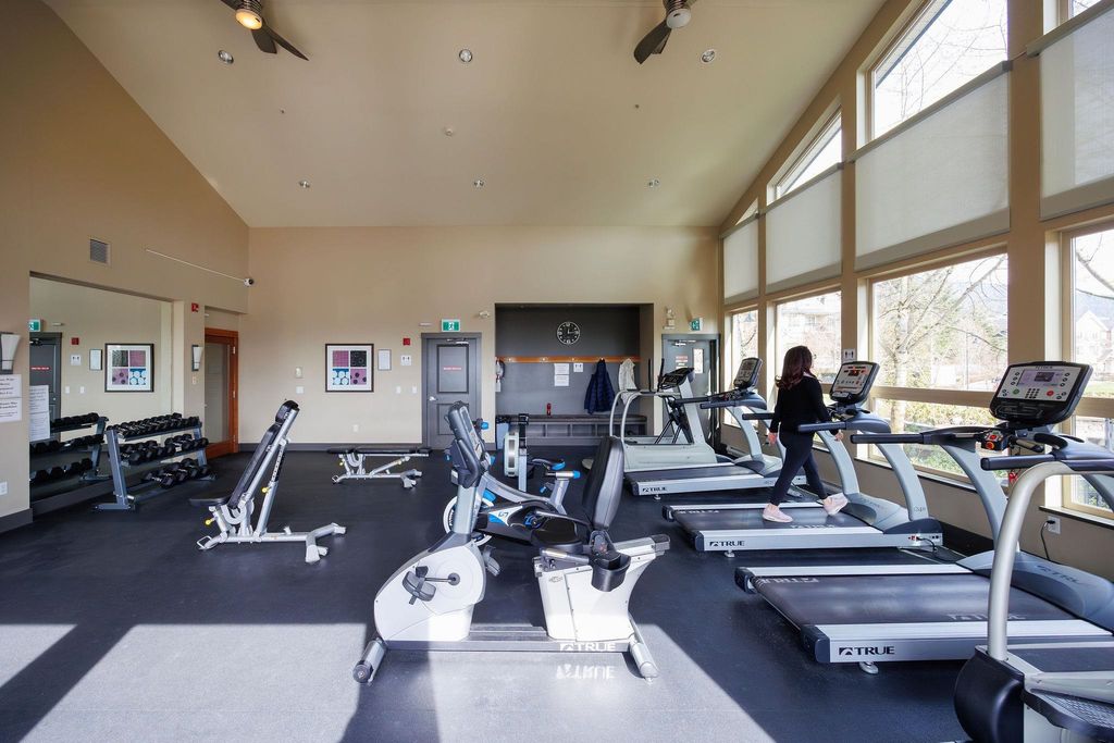 listing image 1103955361752807307