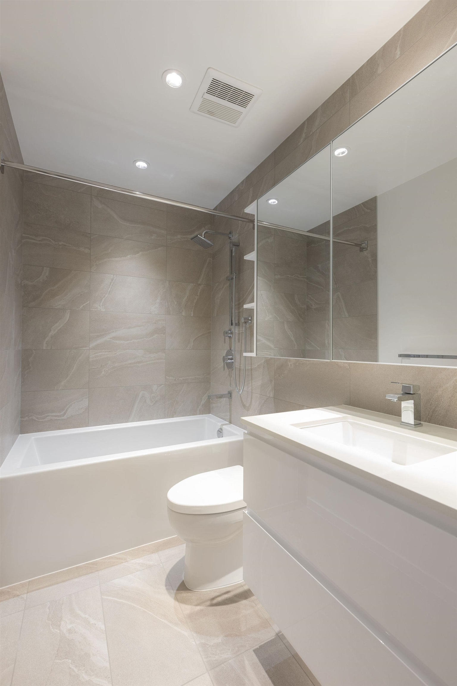 6200 Minoru Boulevard 511