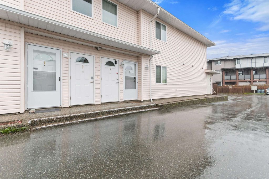 Photo of 46562 Yale Road #6, Chilliwack, BC V2P 2R5 (MLS # R3103950)