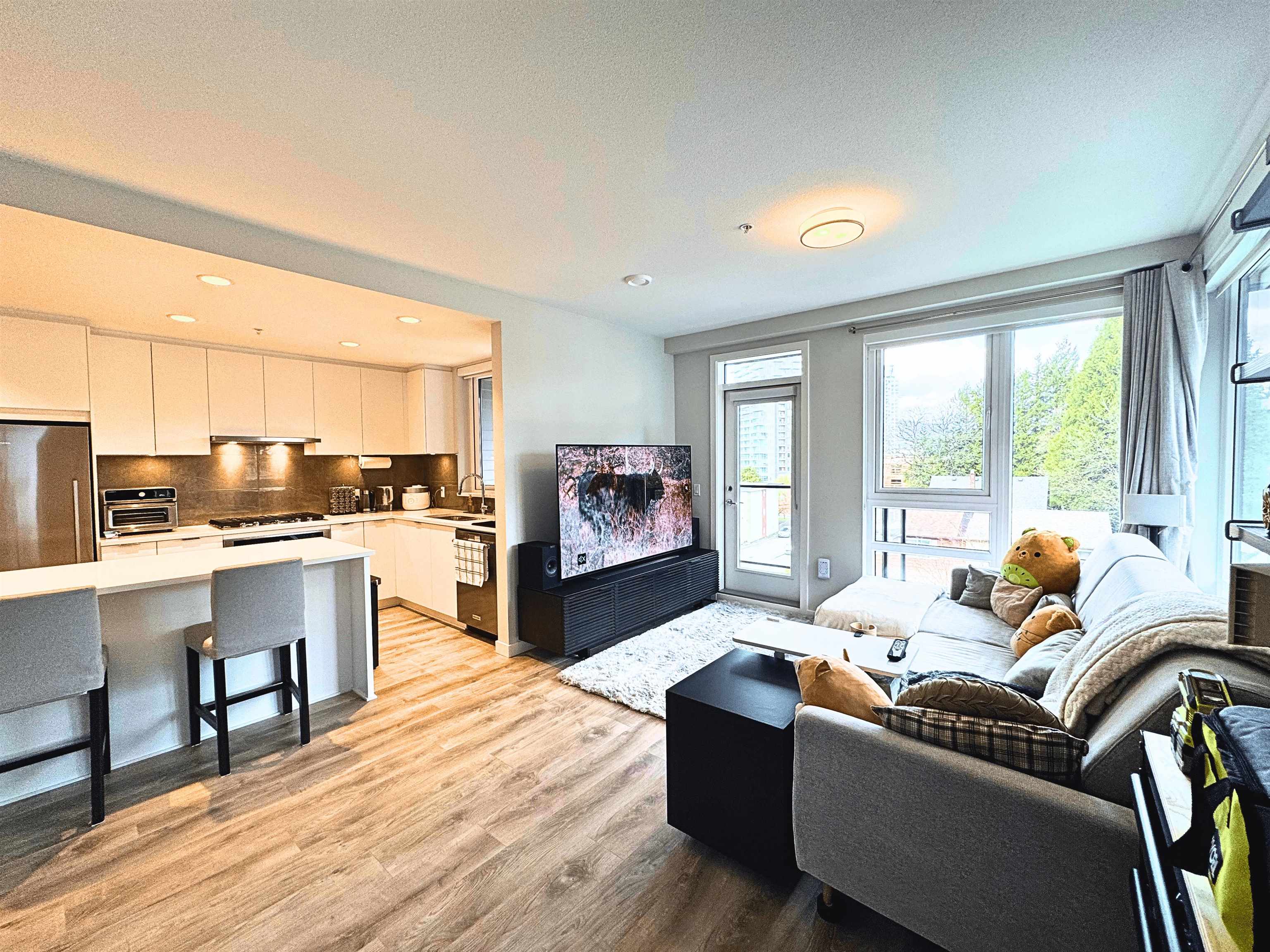 615 Cottonwood Avenue 420