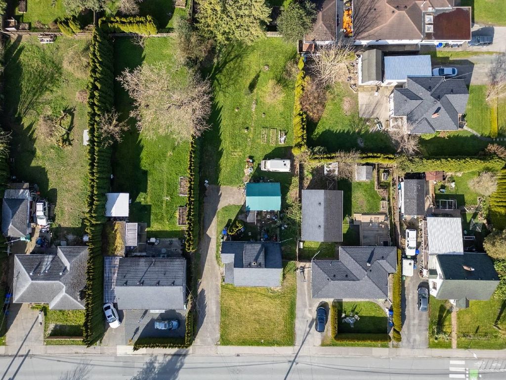 Photo of 9853 Young Road, Chilliwack, BC V2P 4T8 (MLS # R3106991)