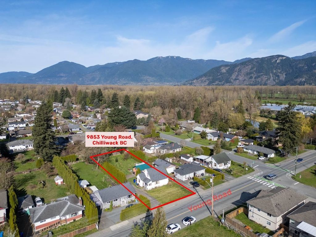 Photo of 9853 Young Road, Chilliwack, BC V2P 4T8 (MLS # R3106991)