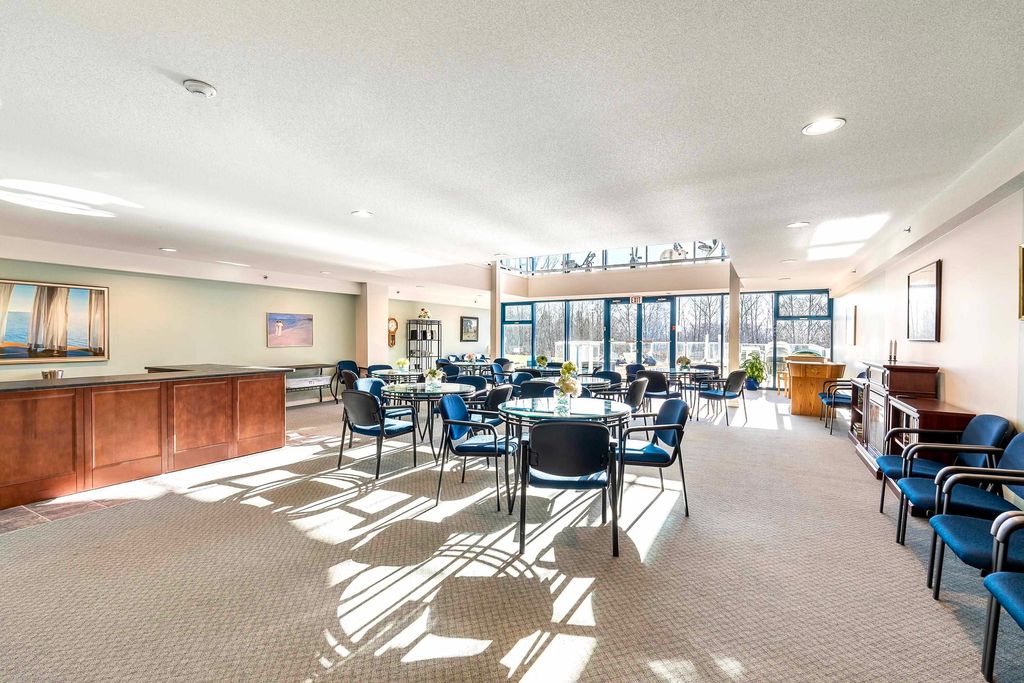 listing image 1103613199514108233