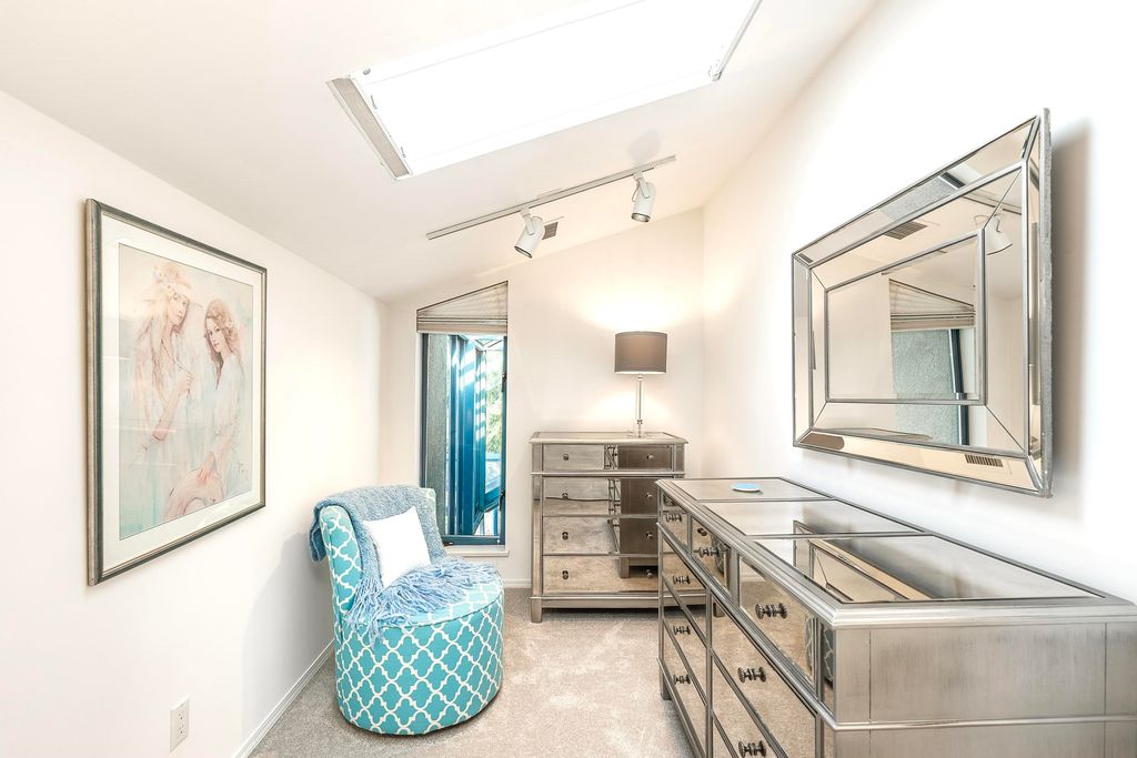 listing image 1107652112828786615