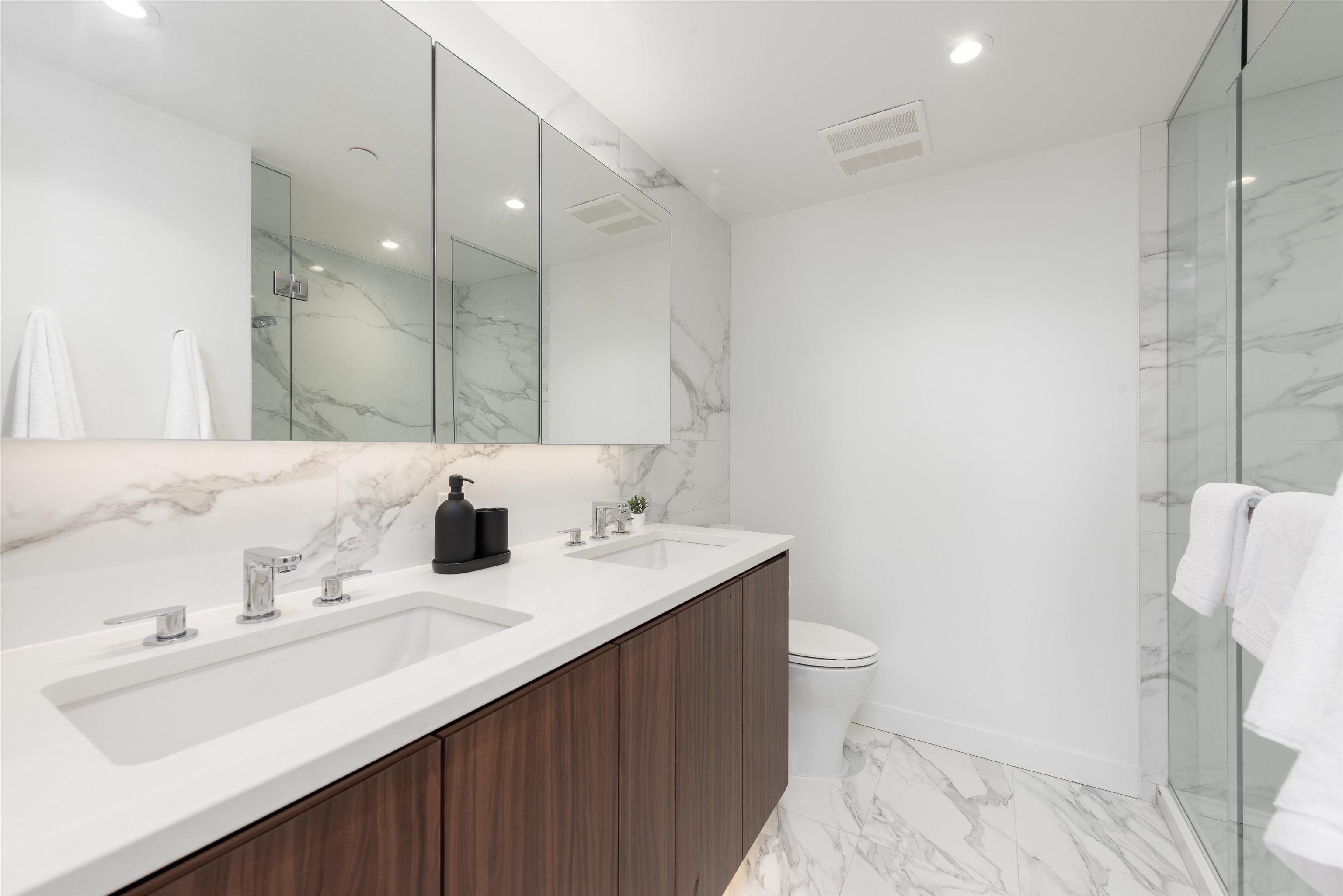9887 Whalley Boulevard 3107