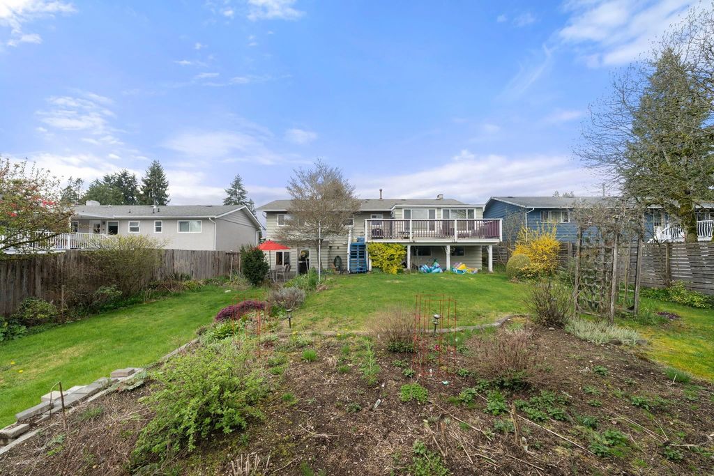 listing image 1102621742502304153