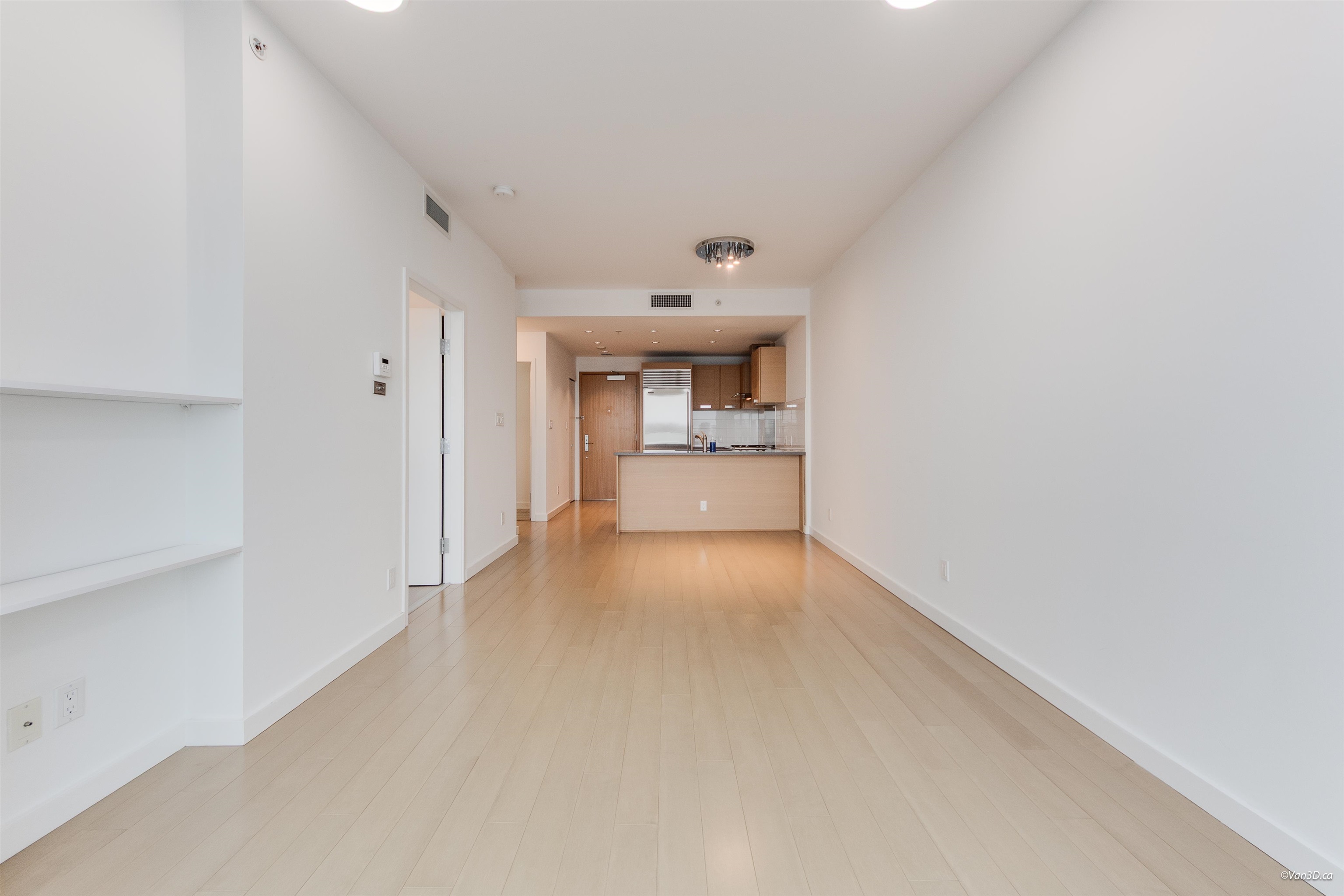 8080 Cambie Road 823