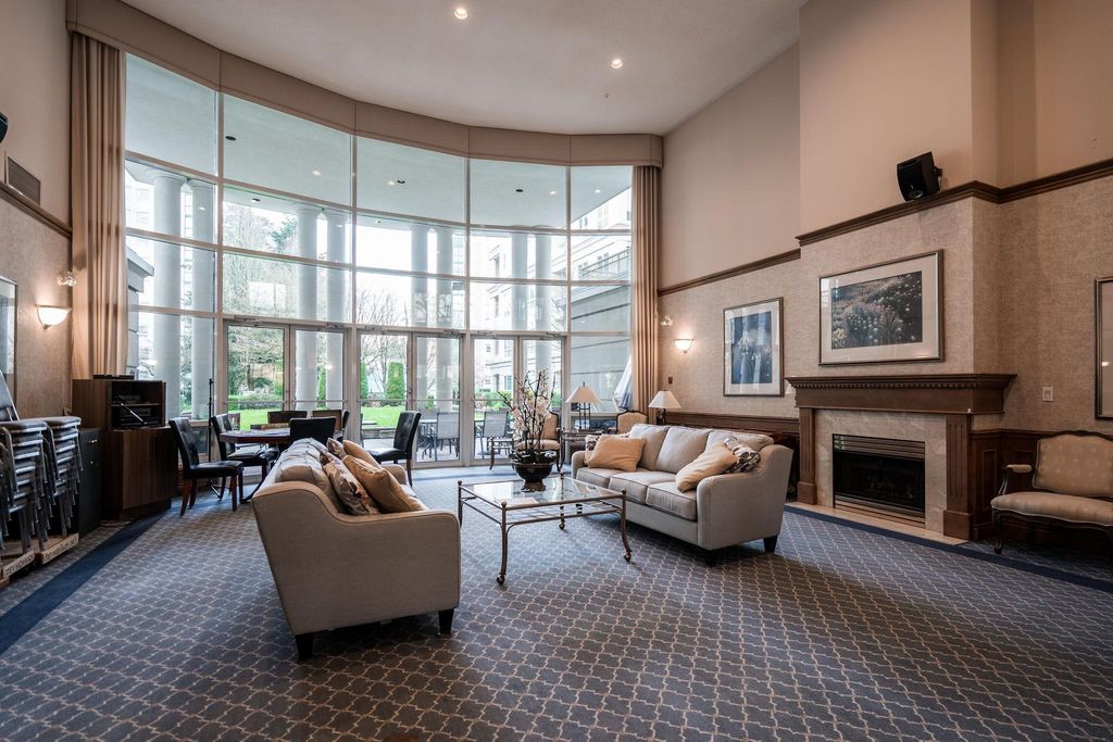 listing image 1100329838954867134