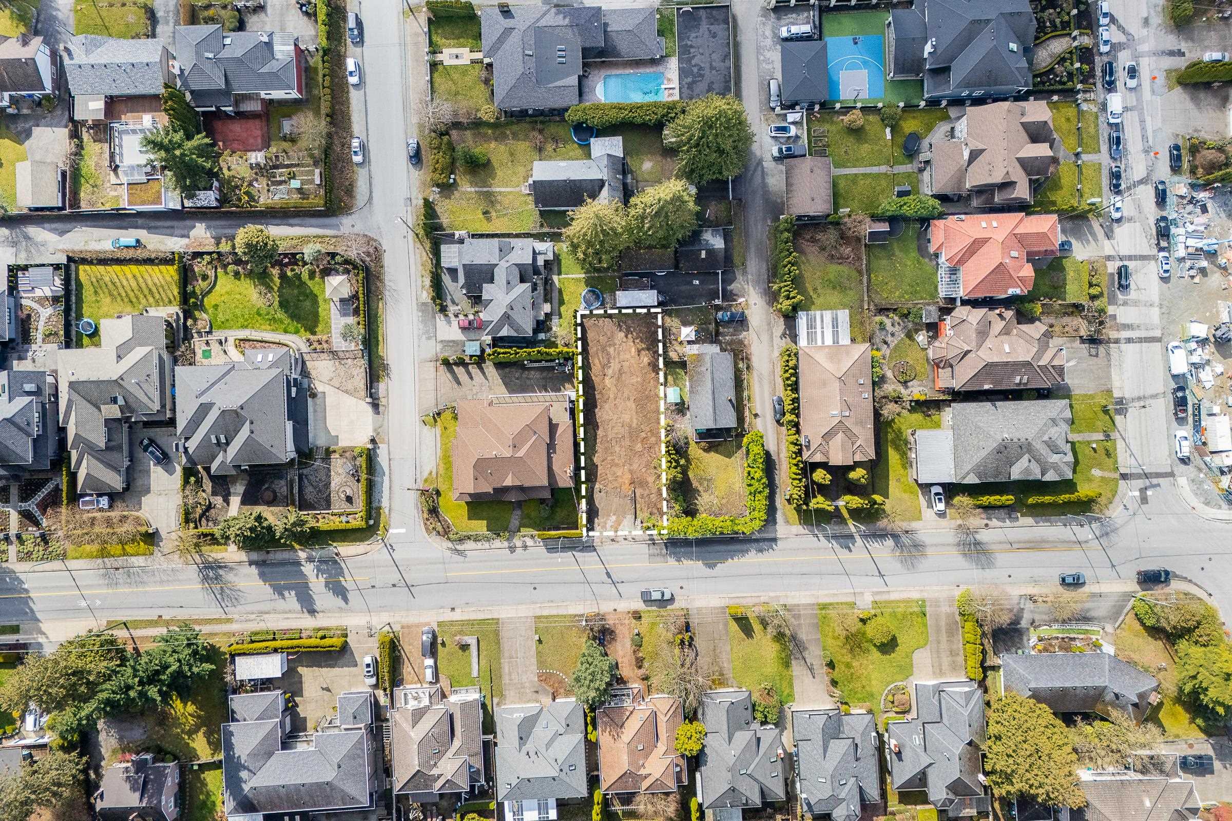 636 Rochester Avenue