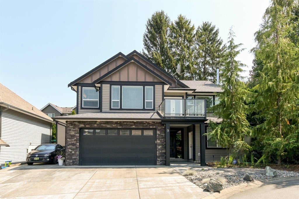 Photo of 46792 Hudson Road #9, Chilliwack, BC V2R 0P5 (MLS # R3157823)