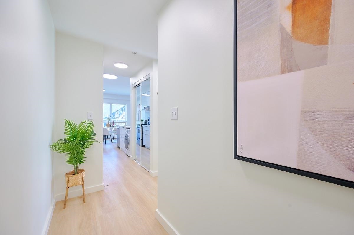 1033 St. Georges Avenue 311