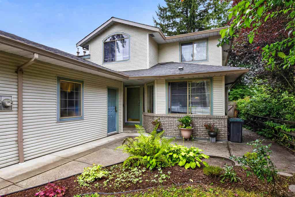 Photo of 20736 River Road #A, Maple Ridge, BC V2X 1Z7 (MLS # R3151565)
