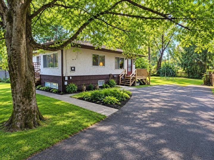 3675 208 STREET, LANGLEY, BC V3A 4X6 - Image 1099688283.jpeg?d=l