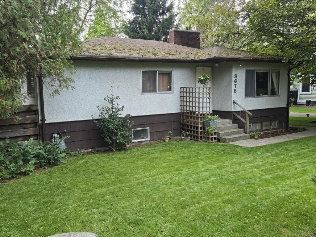 Photo of 3675 208 Street, Langley, BC V3A 4X6 (MLS # R3175073)