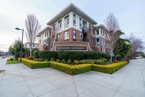15168 33 Avenue 326 Surrey BC V3Z 0N7