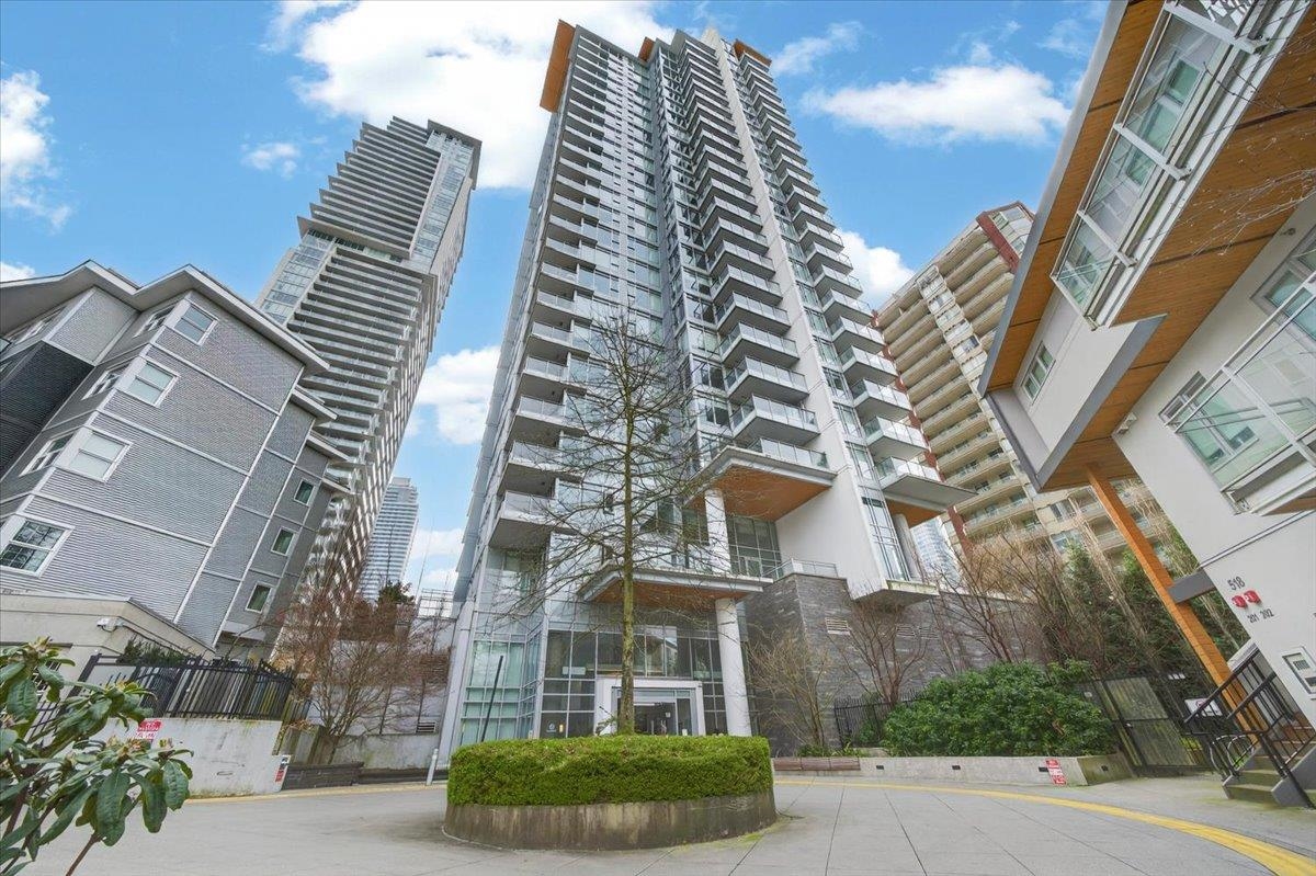 520 Como Lake Avenue 1003