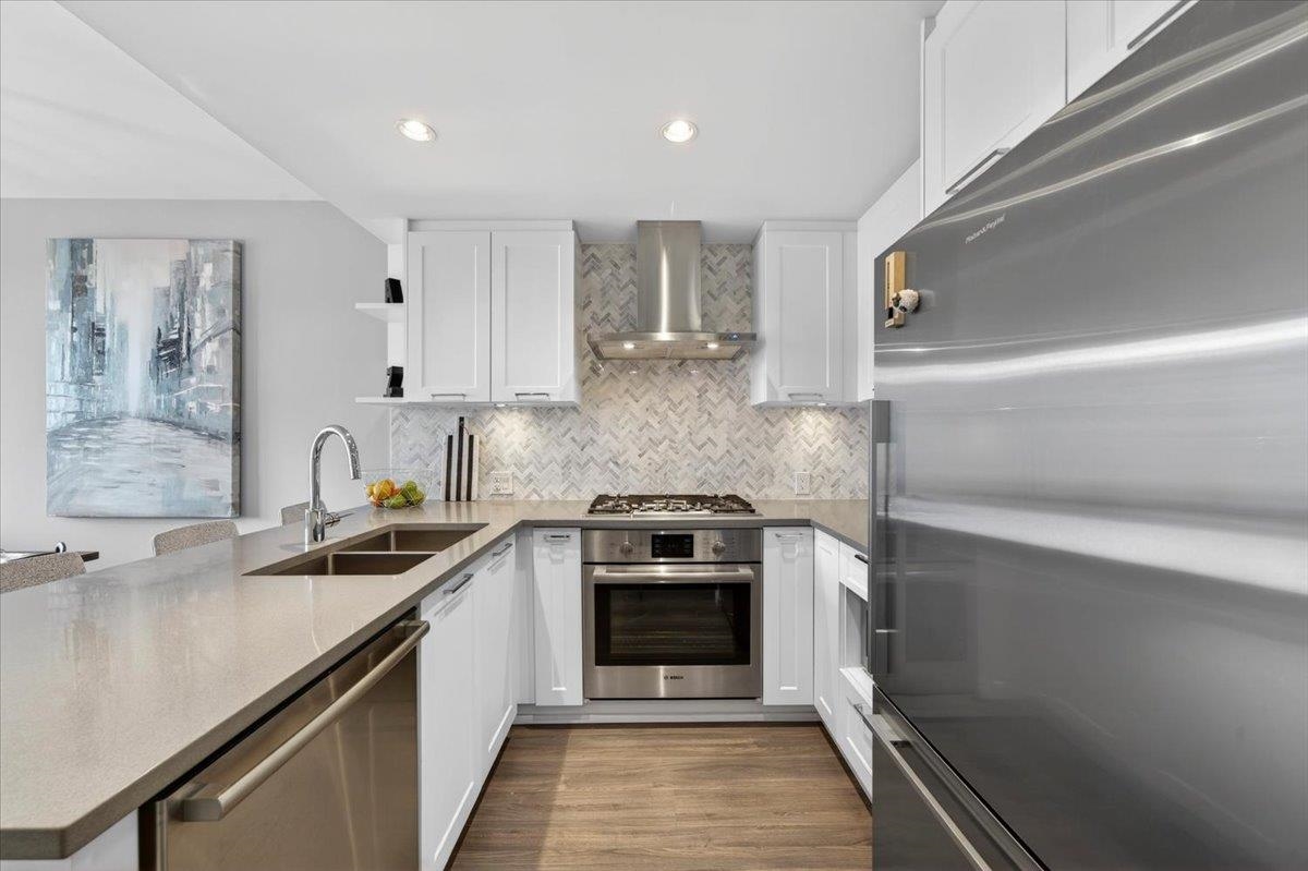 520 Como Lake Avenue 1003