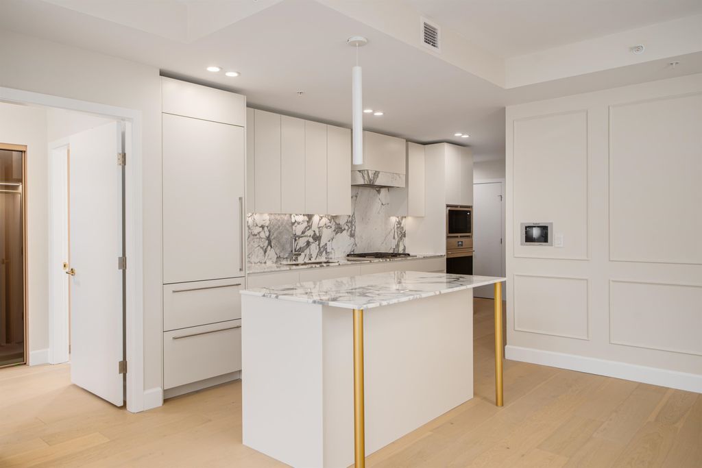 listing image 1100407976302831463