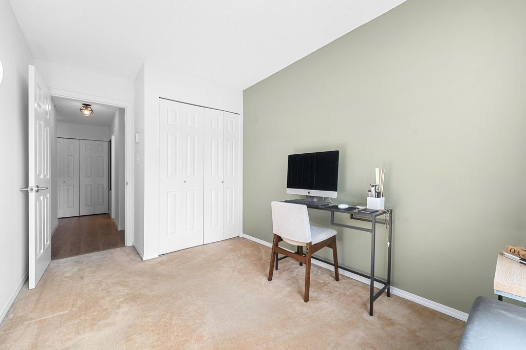 listing image 1102650612668158358