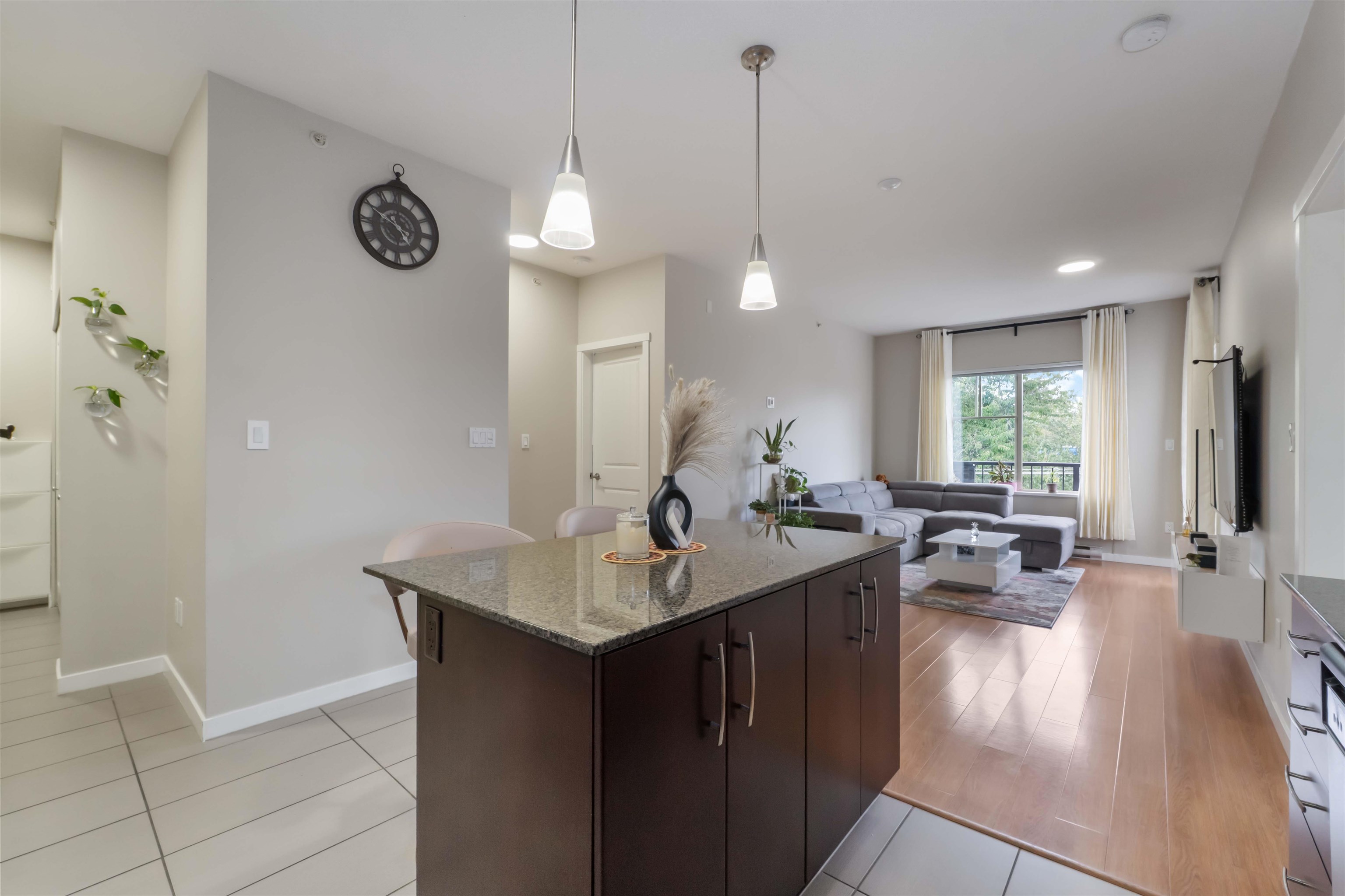 22290 North Avenue 404