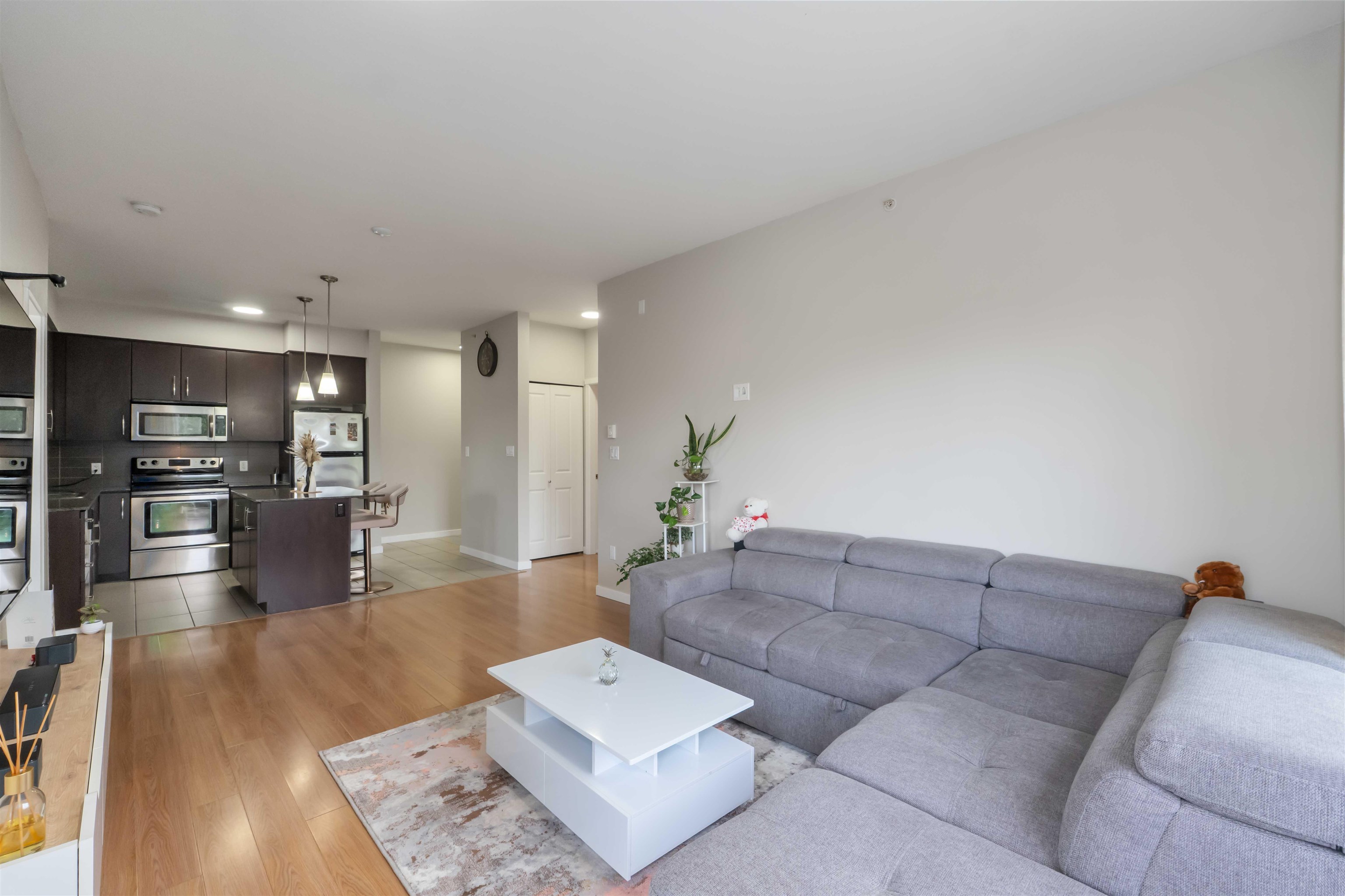 22290 North Avenue 404