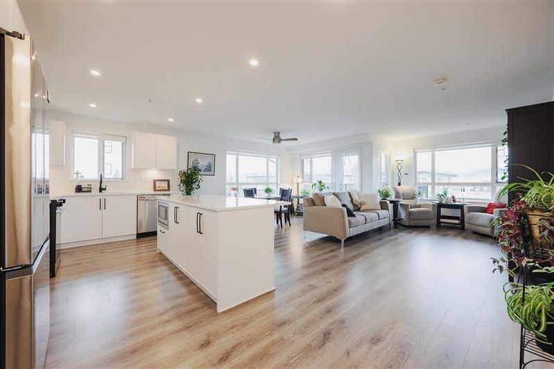 22575 Brown Avenue 503