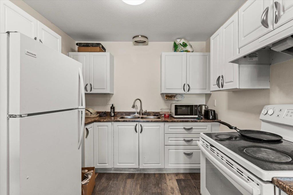 Photo of 7435 Shaw Avenue #109, Chilliwack, BC V2R 3C1 (MLS # R3157972)