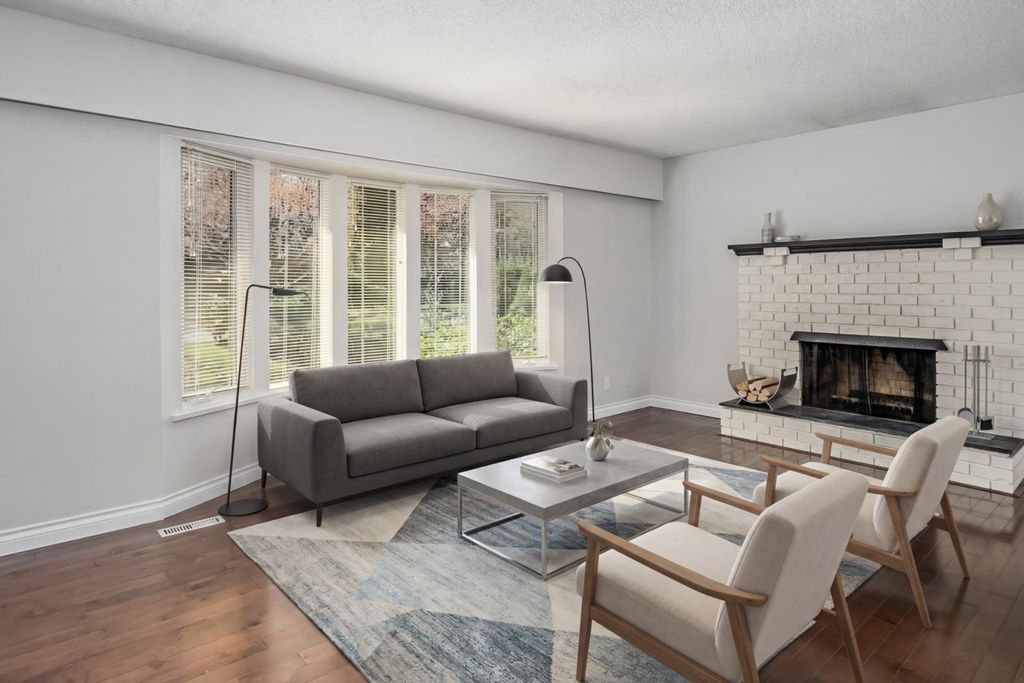 Photo of 21395 Exeter Avenue, Maple Ridge, BC V4R 2J2 (MLS # R3109321)