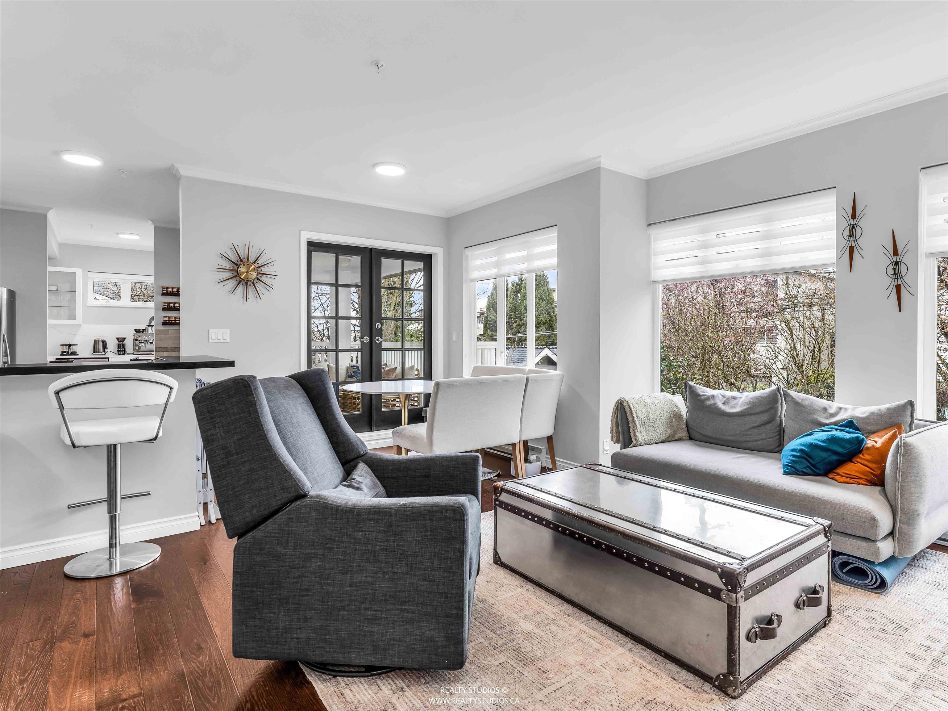 2315 W 10th Avenue 4